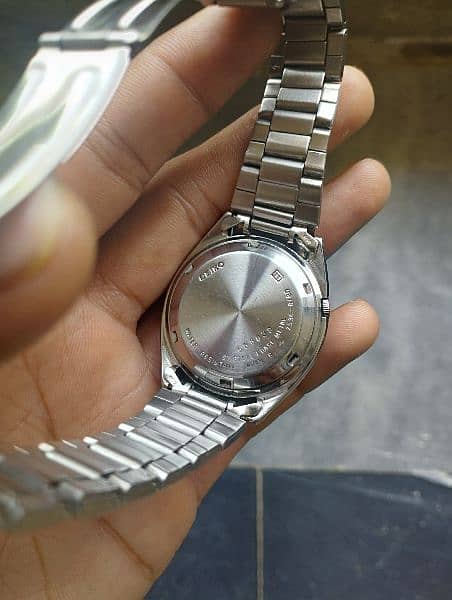 Seiko 5 automatic 23 jewels 1