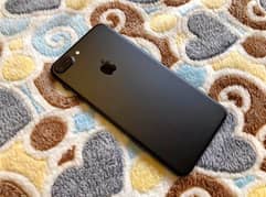 IPhone 7plus PTA approved 03135066/819 WhatsApp 0