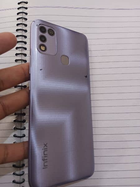 Infinix Hote 10 play 4