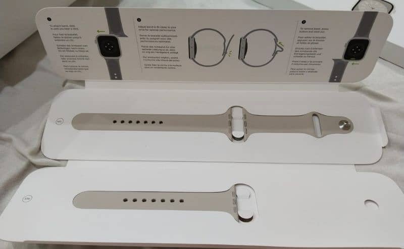 Apple watch C8 2