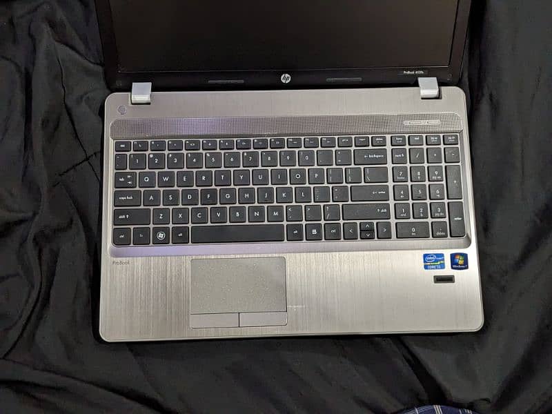 HP ProBook 4530s slightly used . 3