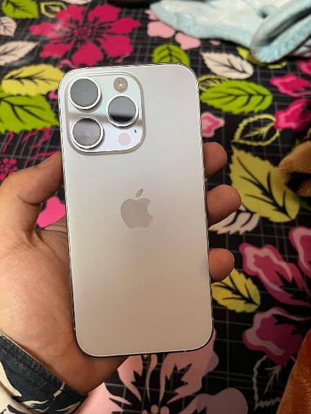 iphone 14 pro 2