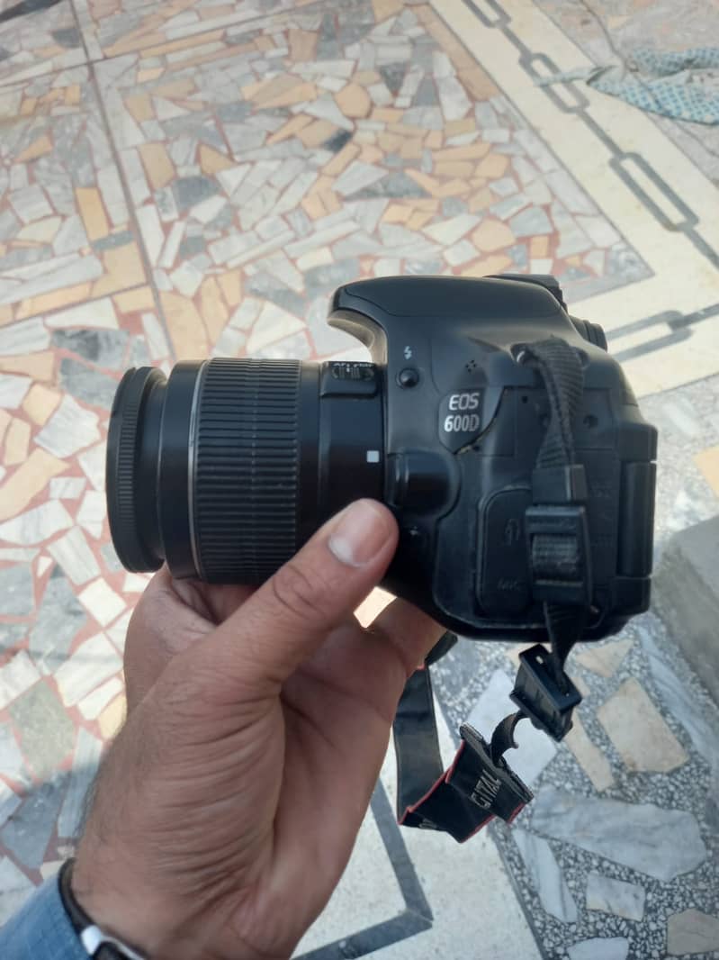 Canon 600D Used With All Accessories UAE 7