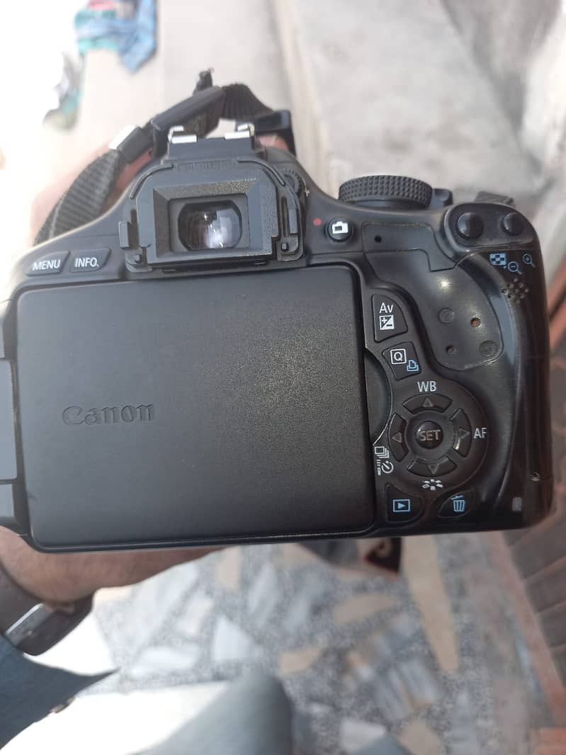Canon 600D Used With All Accessories UAE 9