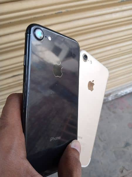 iPHONE  7  PTA Approved 3
