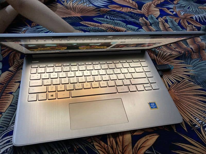 Hp Laptop i3 12 generation 4