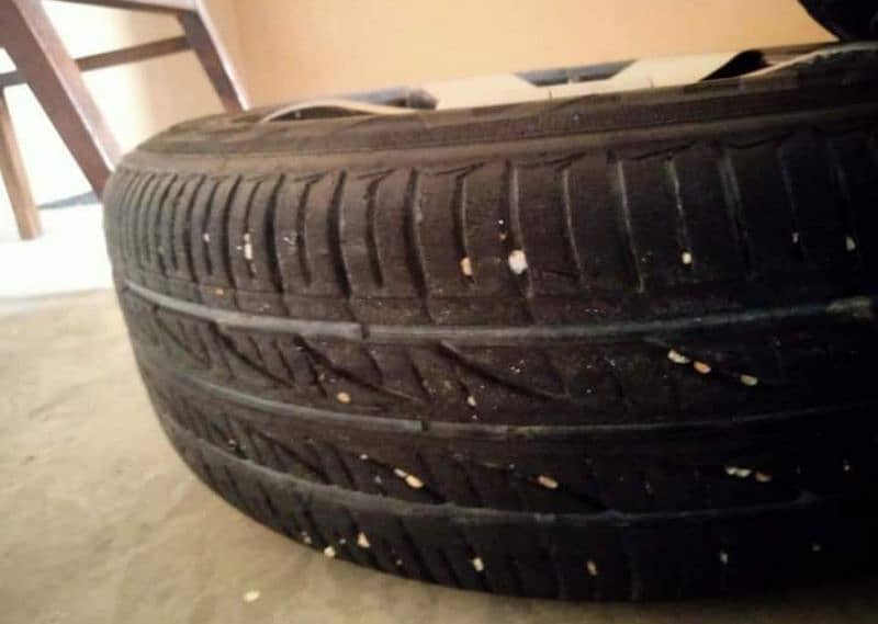 13 NUMBER ALOYRIM WITH TIRE FOR SALE 1