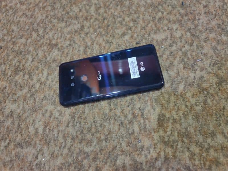 LG G8 Thinq 6 / 128 never opened available in good condition 6