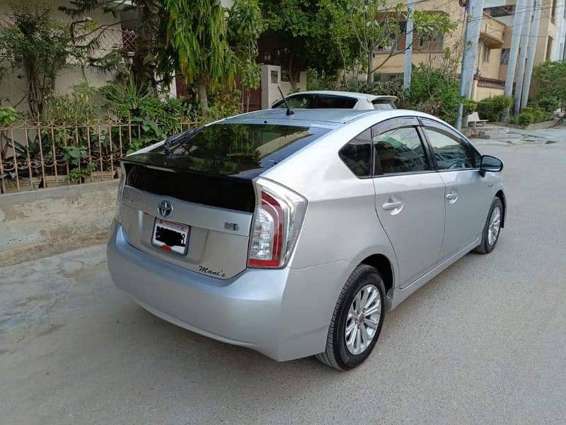 prius 2011 3