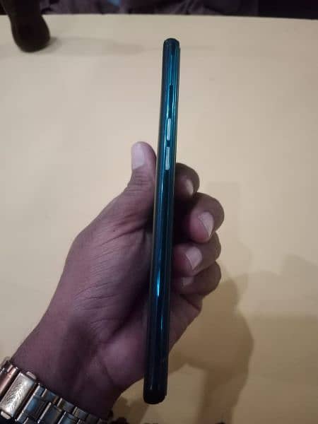 Oppo Reno 6 4