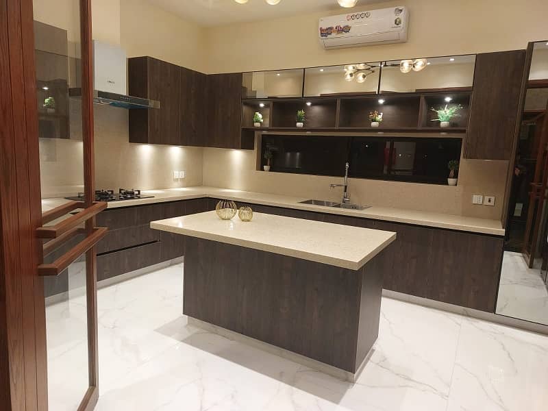 Hot Location 1 Kanal Luxurious Like New Fully Basement Bungalow Available For Rent in DHA Phase 6 Block L 10