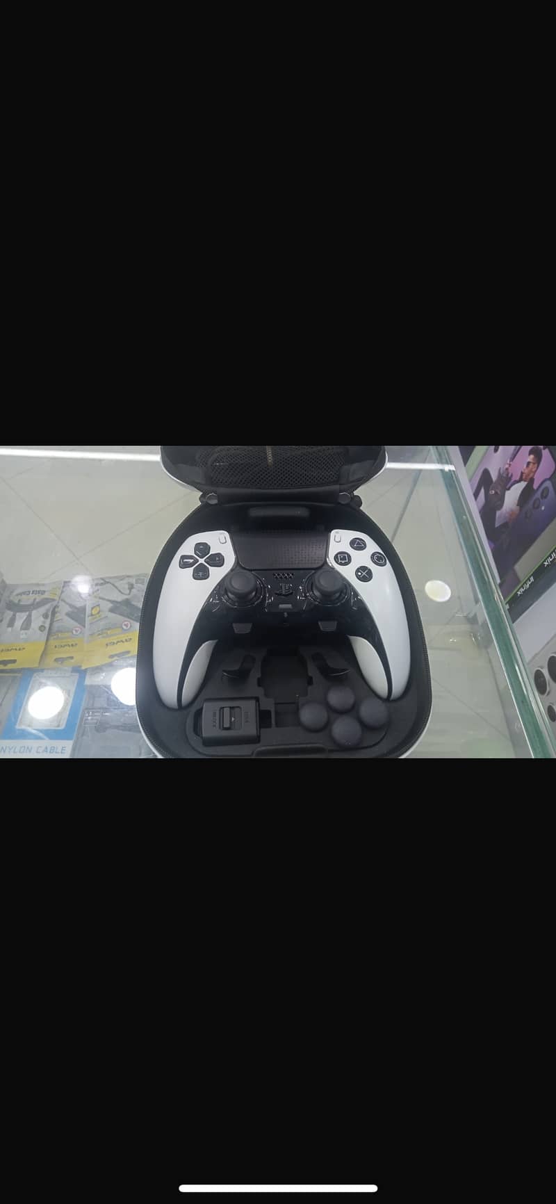 PS5 Pro controller 2