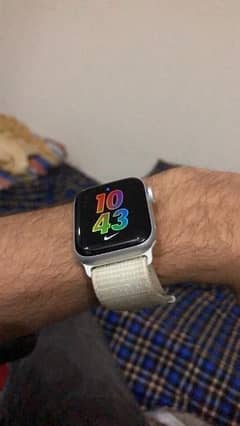 Apple Watch Series 6 40mm Nike addition With original Nike strip Good 0