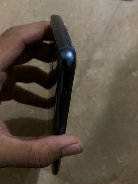 samsung Galaxy S9 in perfect condition no dot no line no scratch 6