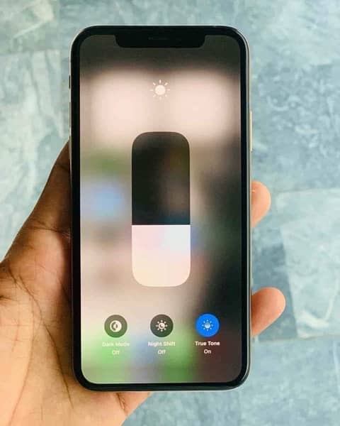 iphone xs max 64GB non pta, battery 80% no water pack 2