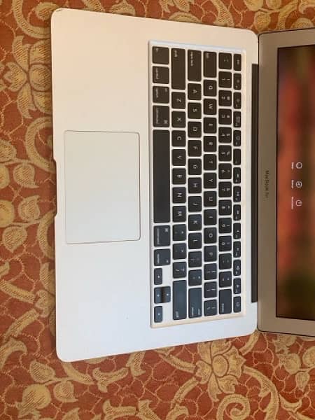Apple Macbook Air 13inch 3