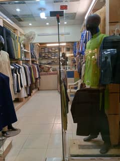 SHOP AVAILABLE FOR SALE AT PRIME LOCATED TARIQ ROAD 0