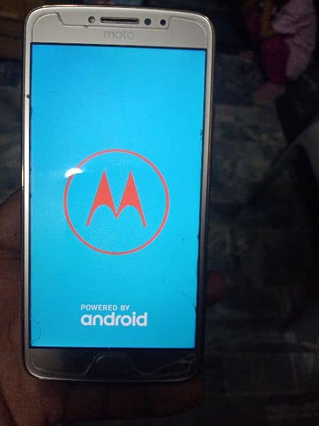 Motorola e5 mobile complete box 5