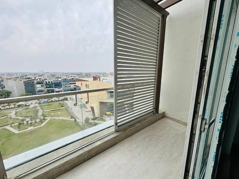 3 bedrooms brand new pent House type Garden view semi Furnished apartment available for Sale in Penta Square DHA Phase 5 24