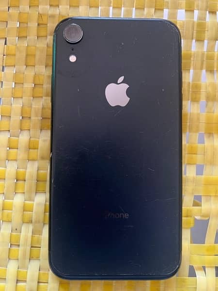 iphone xr non pta 10.9 only battery chnge baki all ok good working 5