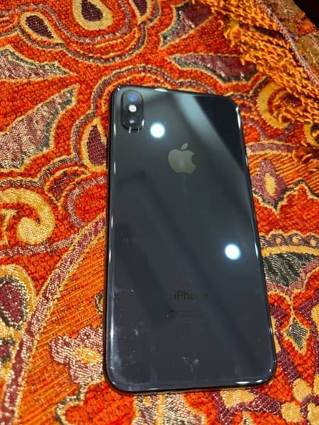 iphone x, black color, PTA approved 1