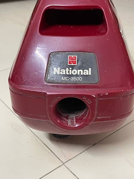 Vacuum Cleaner - National 1