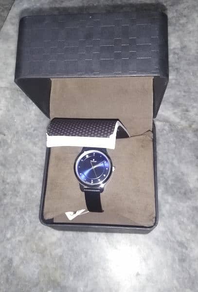Titan watch for females NN2481SL08 watch with leather strap 6