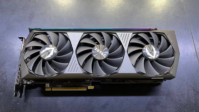 RTX 3080ti Zotac AMP Holo - 12GB - GDDR6X 4