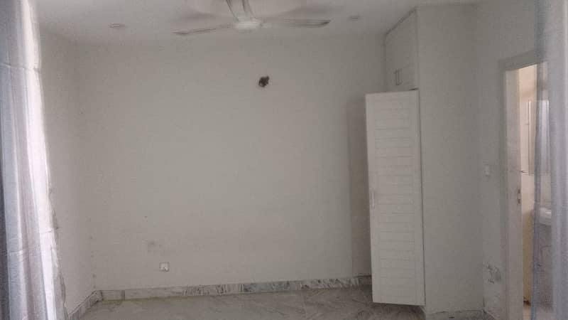 650 Square Feet Flat For sale In Beautiful E-11 3