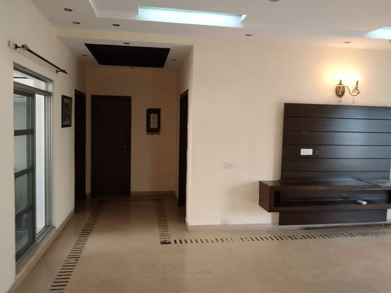 1 Kanal Upper Portion Available For Rent In DHA Lahore Phase 5 Block G 13