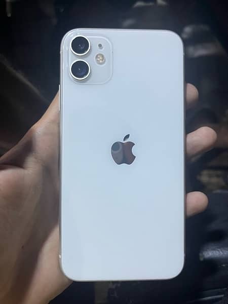 Iphone 11 white Dual sim PTA Approved exchange wit 13 pro 14 pro 0