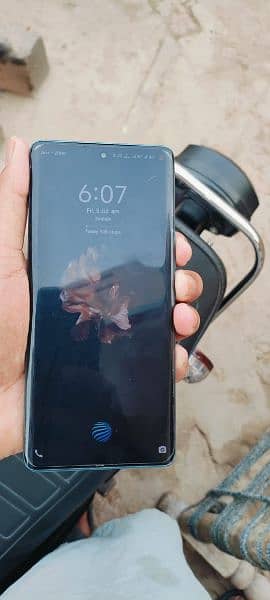 Vivo v305g  exchange with Oppo Reno11 5g anyone interested contact me 6
