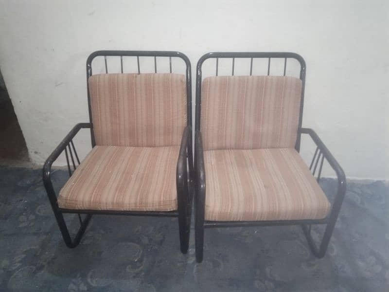 sofa single seater iron body 0