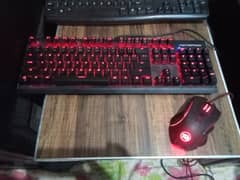 speed moto & redragon RGB mechanical keyboard and gaming mouse