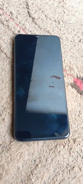 Oppo ceeld mobile ha , 4 64gb ha , box charger missing ha , only mob h 5