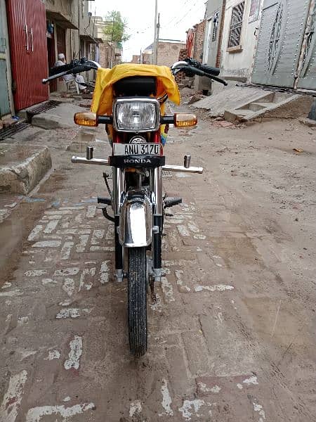 Honda CD 70 Motorcycle for sale model 2021/03456561380 5