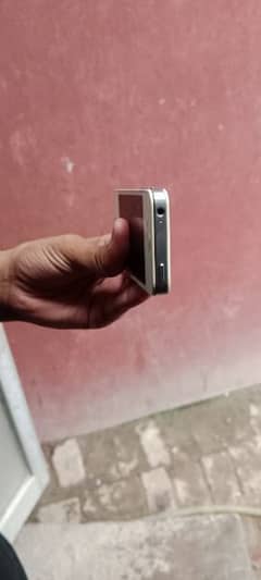 iPhone 5 sell
