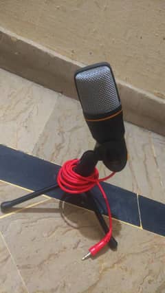 Wired Microphone With Mic Stand Professional 3.5mm Jack Recording
