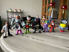 DC characters for sale ( action figures )