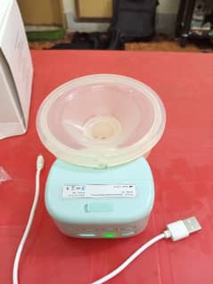 Wearable Rechargeable Breast Pump