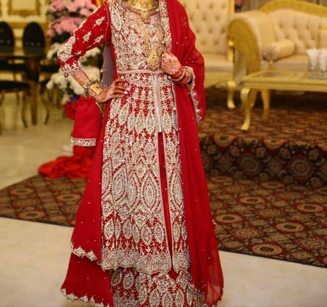 Bridal dress/ bride lehnga/ barat ka jora/ wedding dress 2