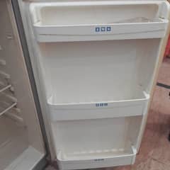 haier fridge in good condition