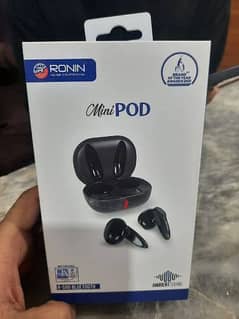 Ronin R 590 air pods new fresh just box open not used