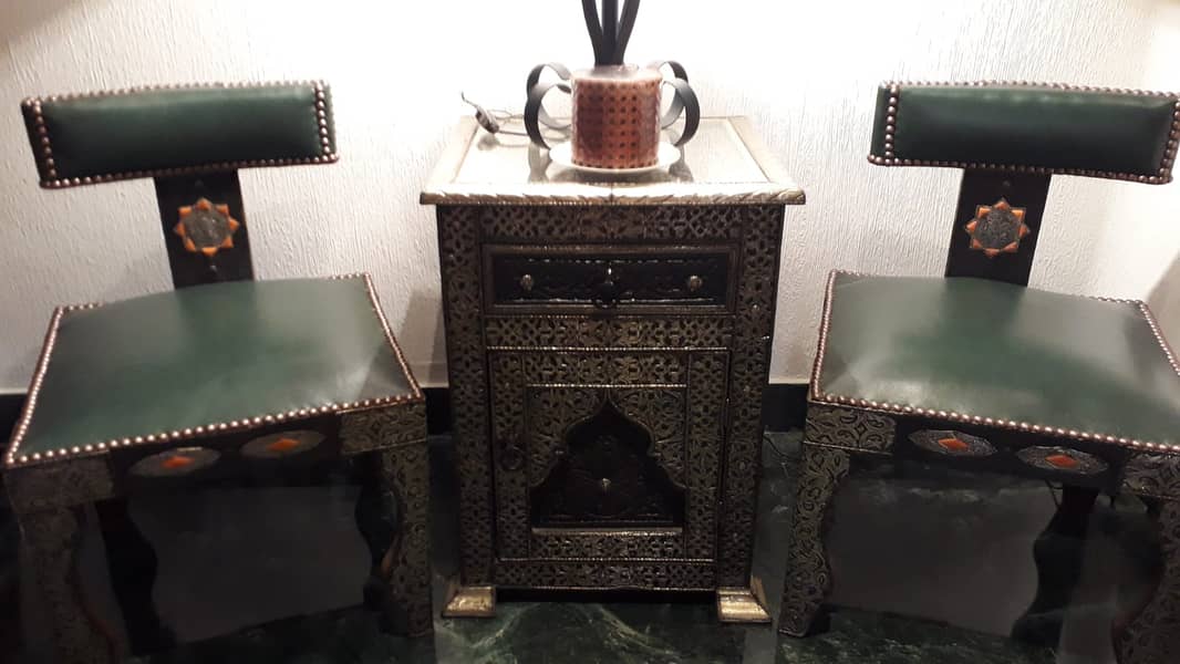 Beautiful Moroccan chairs and table 0