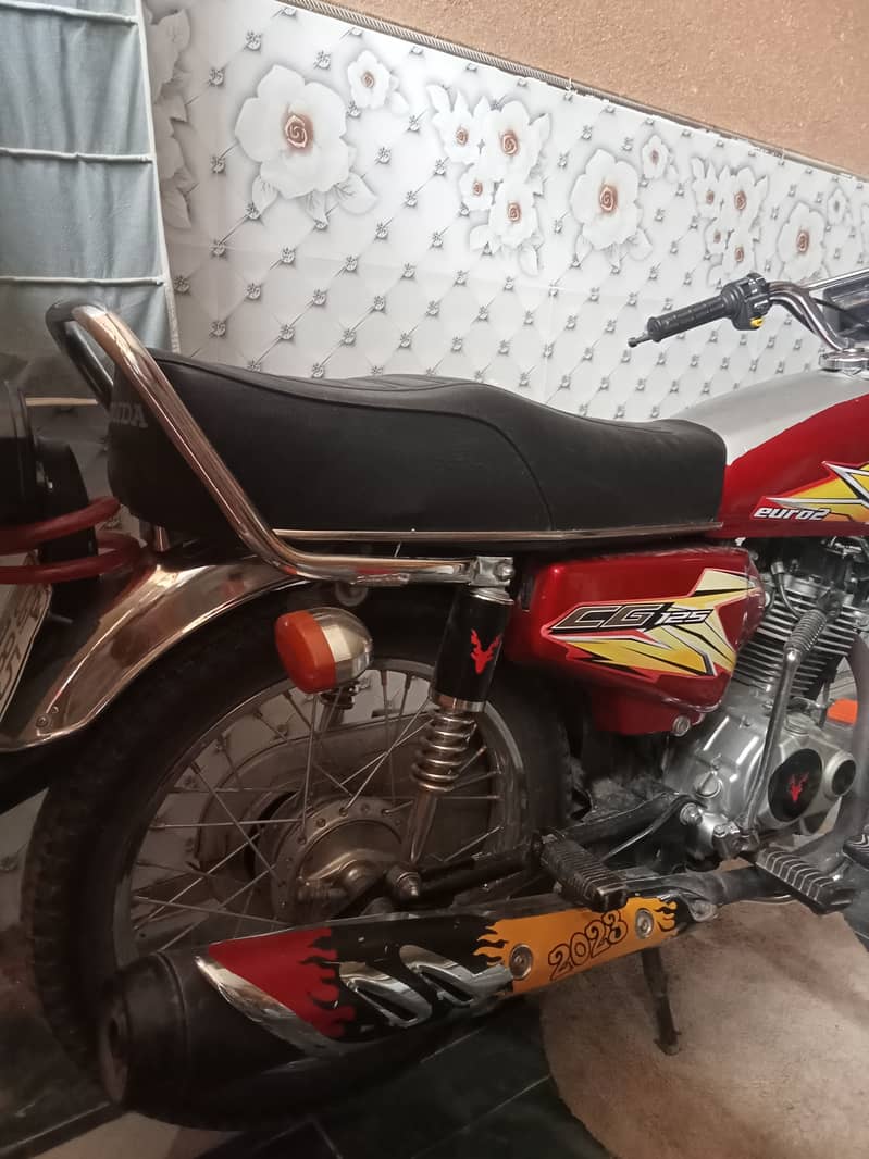 Honda CG 125 2021 3