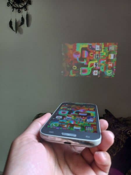 Samsung Beam 2 Projector Smartphone 9