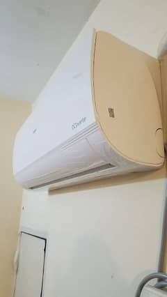 Haier ac 1.5ton dc inverter and heat and cool
