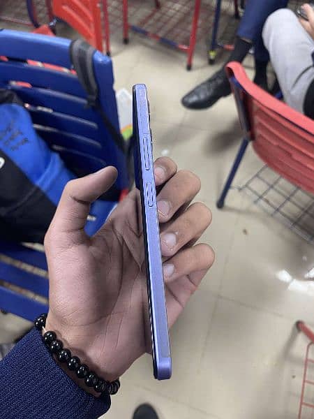 Vivo Y17s 6+6/128 Purple colour 0