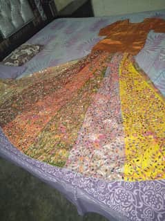 mehndi lehnga