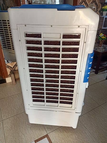 Intech company  Air cooler one day use urgent sale need for money 4